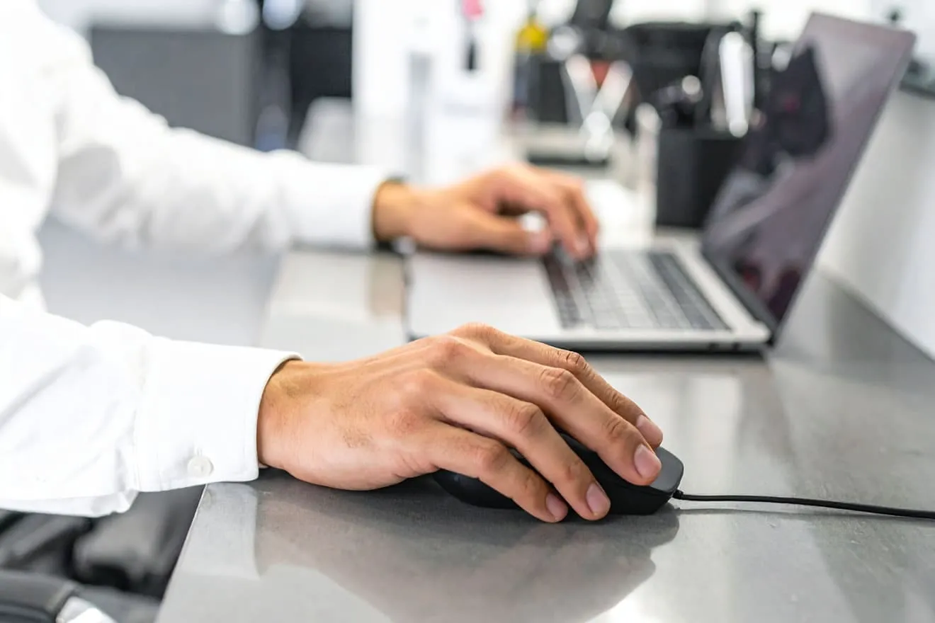 ファイルをダウンロード