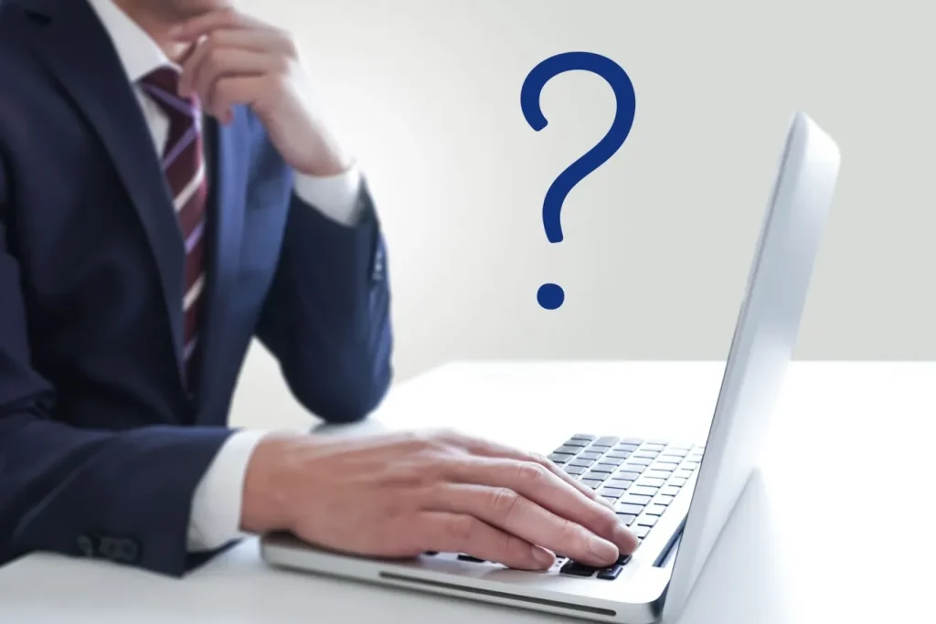 WordPressとnoteの使い分けに疑問を感じているビジネスマン